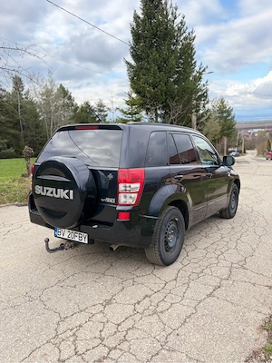 Suzuki Grand Vitara de 1,9 Disel 4 4 din 2007 - imagine 4