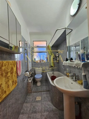 APARTAMENT  DE VANZARE CU 3 CAMERE IN QUARTAL, ONESTI - imagine 11