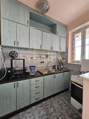APARTAMENT  DE VANZARE CU 3 CAMERE IN QUARTAL, ONESTI - imagine 12