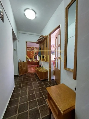 APARTAMENT 3 CAMERE ONESTI