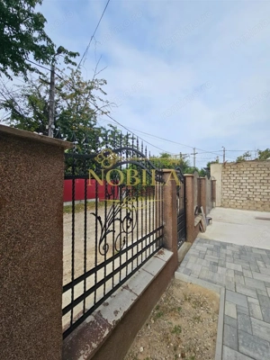 VILA DE VANZARE BACAU  P+E+M (de locuit si birou , clinica, notarriat, medic de familie etc) - imagine 5