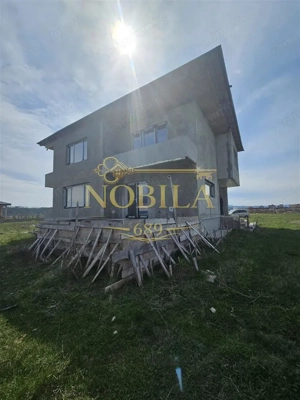 CASA P+ 1E  si  TEREN 500 MP DE VANZARE IN ANDRASESTI - imagine 2