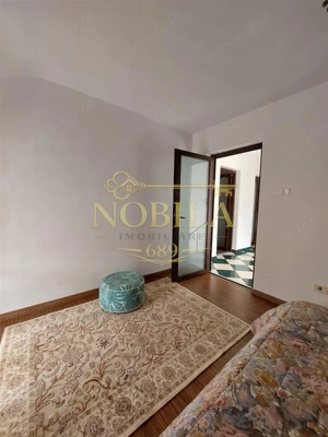 Vila de vanzare P+1 si  4200 mp teren in Com Livezi - imagine 8