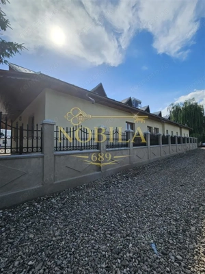 DOMENIU DE VANZARE  IN BORZESTI   ONESTI TABARA DE COPII,AZIL BATRANI,CENTRU DE SANATATE - imagine 2