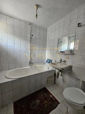 CASA SI TEREN DE VANZARE TG.OCNA IN EXCLUSIVITATE - imagine 10