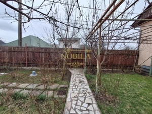 CASA DE VANZARE SATUL CATOLIC CARTIER 6 MARTIE ONESTI