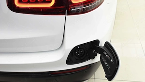 Vand Mercedes GLC 300 DE Plug-In Hibrid. - imagine 8