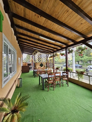 RESTAURANT + CASA P+E  LA PACHET  DE VANZARE ONESTI - imagine 12