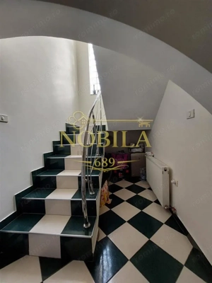 Vila de vanzare P+1 si  4200 mp teren in Com Livezi - imagine 17