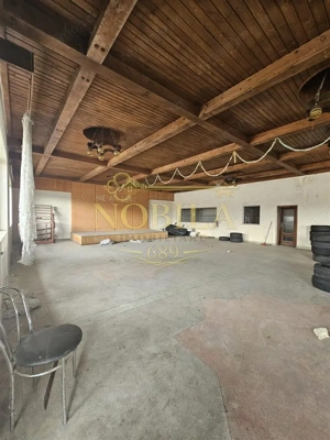 SUPER OFERTA DE PRET !!!! SPATIU COMERCIAL 483 mp utili  IN ONESTI ZONA INDUSTRIALA CU 1000 MP TEREN - imagine 2