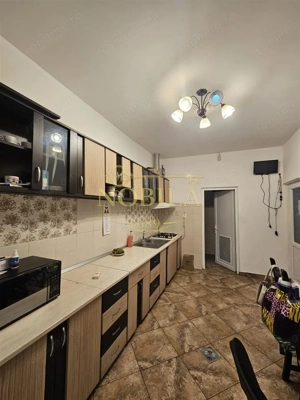 SPATIU COMERCIAL DE VANZARE ONESTI - imagine 10