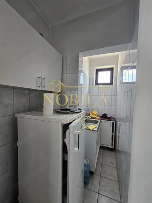 SPATIU DE INCHIRIAT IN ONESTI LANGA GARA, ZONA DE JOS - imagine 9