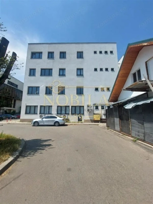 Cladire birouri   Spatiu Comercial in  Onesti de vanzare - imagine 5