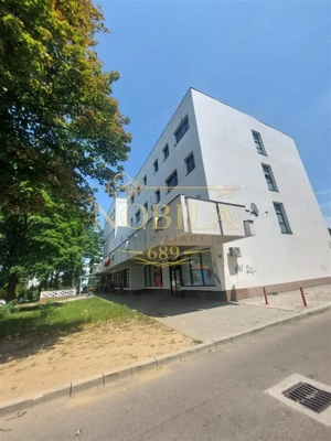 Cladire birouri   Spatiu Comercial in  Onesti de vanzare - imagine 2