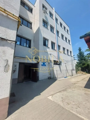 Cladire birouri   Spatiu Comercial in  Onesti de vanzare - imagine 3