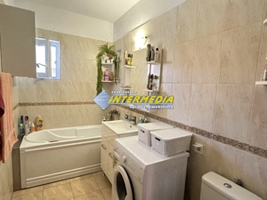 Apartament 2 camere Bloc Nou CENTRU Balcon Mansarda Boxa 12 mp Parcare Mobilat - imagine 5