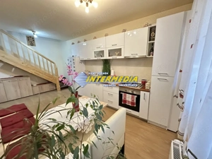 Apartament 2 camere Bloc Nou CENTRU Balcon Mansarda Boxa 12 mp Parcare Mobilat - imagine 8