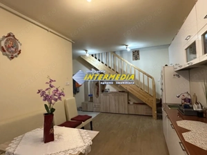 Apartament 2 camere Bloc Nou CENTRU Balcon Mansarda Boxa 12 mp Parcare Mobilat - imagine 3