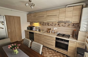 Ofer spre vanzare un apartament de 2 camere,in zona Berceni, la 10 minute de metrou - imagine 2