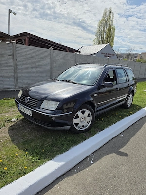 vind vw Bora an 2002 motor 1.6 benzina  - imagine 2