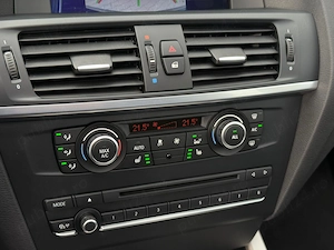 BMW X3 - 2.0d | xDrive | 184cp | Automat | Navi mare | Head-up | Camera | Sign assist  - imagine 16