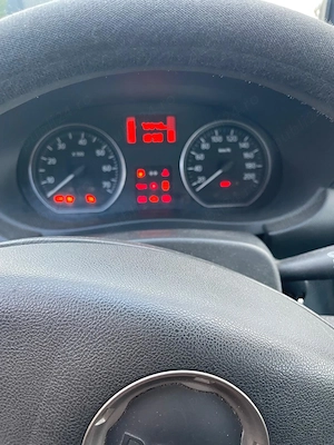 Dacia Sandero - imagine 3