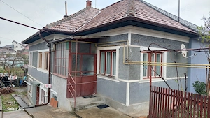 Casa D+P cu teren 500 mp zona Intre Lacuri, str Dunarii, Cluj Napoca, comision 0%