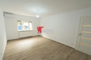 Apartament cu doua camere, decomandat, zona Soarelui 118.000 euro - imagine 2