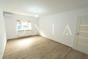 AX1240 Soarelui, Decomandat, Renovat Complet