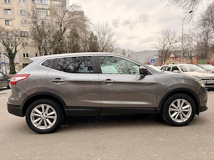 Nissan Qashqai  1.2  benzina  2016  60122km - imagine 5