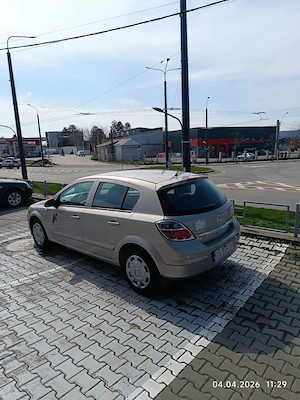 Opel Astra H - imagine 5