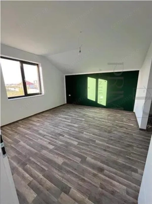 Duplex finalizat - bucatarie inchisa - dormitor la parter - imagine 2