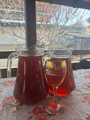 Vând vin natural și țuică  - imagine 3