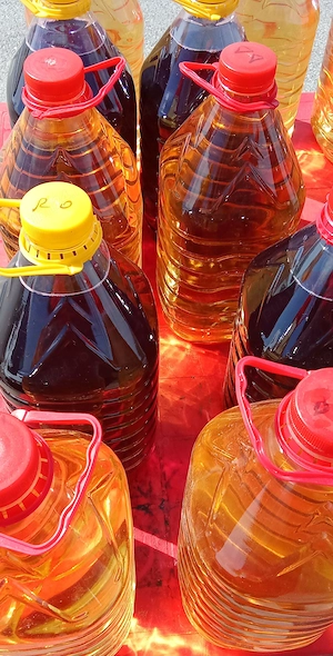 Vin vrac și îmbuteliat