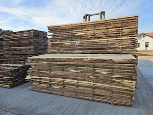 Vindem cherestea uscată de fag, tei, frasin si salcâm 