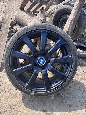 Vand jante BMW cu anvelope -stare buna