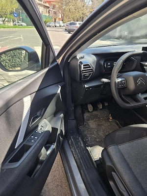 Citroen C4 - imagine 3