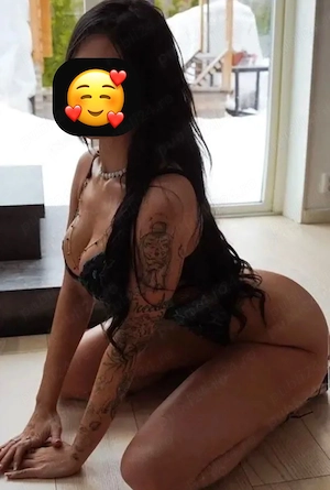 Nouă în orașul tău, pozele sunt reale.