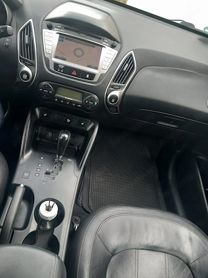 Vând Hyundai Ix 35 - imagine 4