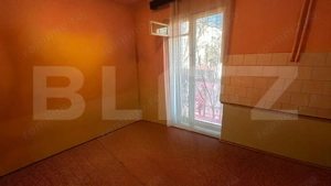 Apartament lângă piața Rogerius, 3 camere, etaj 2, renovabil  - imagine 3