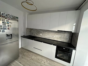 2 Camere Decomandat Gorjului 52mp, 5min Metrou , Gaze,Renova