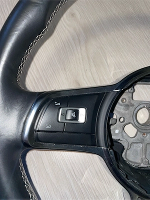 Volan sport multifuncțional Vw Golf 7 GTD cu comenzi | 12 butoane - imagine 2