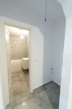 Apartament cu 2 camere,decomandat,renovat complet, 50 mp,centrală proprie,Soarelui poziție excelentă - imagine 6