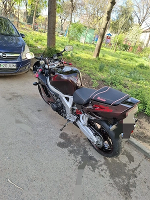 Honda cbr900rr  - imagine 4