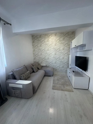 Apartament modern 2 camere cu parcare – Str. Biruinței, 550 €/lună