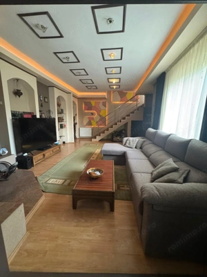 Casă de vânzare pe strada Tudor Vladimirescu