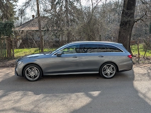 Mercedes-Benz E Mercedes-Benz E 220d AMG | Curata interior si ext ! OFERTA 13.999  ! - imagine 10