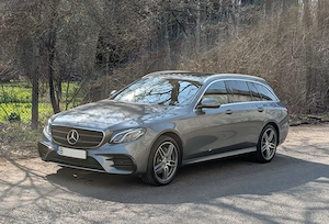 Mercedes-Benz E Mercedes-Benz E 220d AMG | Curata interior si ext ! OFERTA 13.999  ! - imagine 3