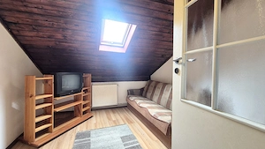 Racadau, locuinta cu 3 camere, bloc vila la poalele padurii. - imagine 14