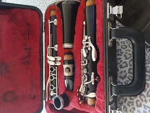 Vând clarinet yamaha în sibemol 